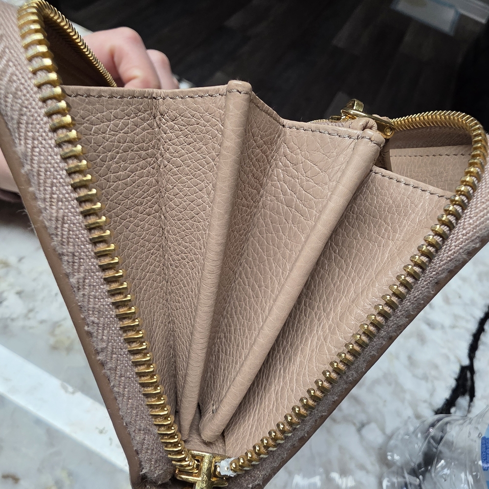 Prada Pink Wallet with Bow Accent - Picture 13 of 14